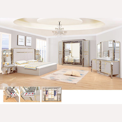 مجموعة أثاث غرفة نوم أوروبية كلاسيكية ذات مرايا جلدية اختيارية