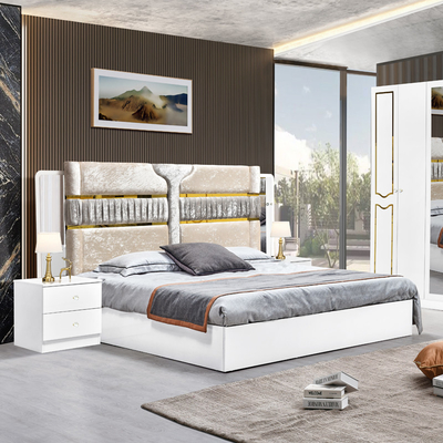 إطار خشبي أبيض عالي اللمعان سرير مزدوج جناح فاخر بحجم الملك تصميم حديث Mdf مجموعة كاملة أثاث غرفة النوم